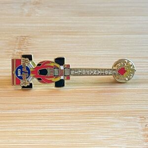 Hard Rock Cafe Indianapolis collectible car guitar lapel pin goldtone and enamel